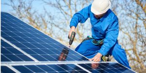 Installation Maintenance Panneaux Solaires Photovoltaïques à Perriers-en-Beauficel